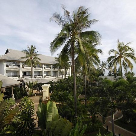 Golden Pine Beach Resort Pran Buri Eksteriør billede